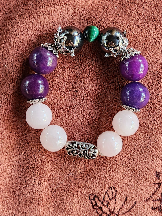 Bracelets beeds