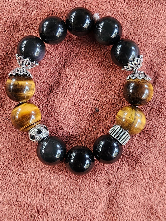 Bracelets beeds