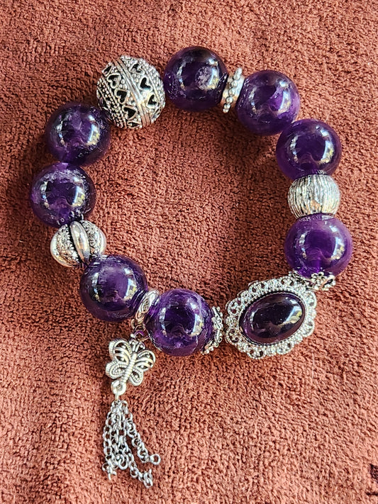 Bracelets beeds