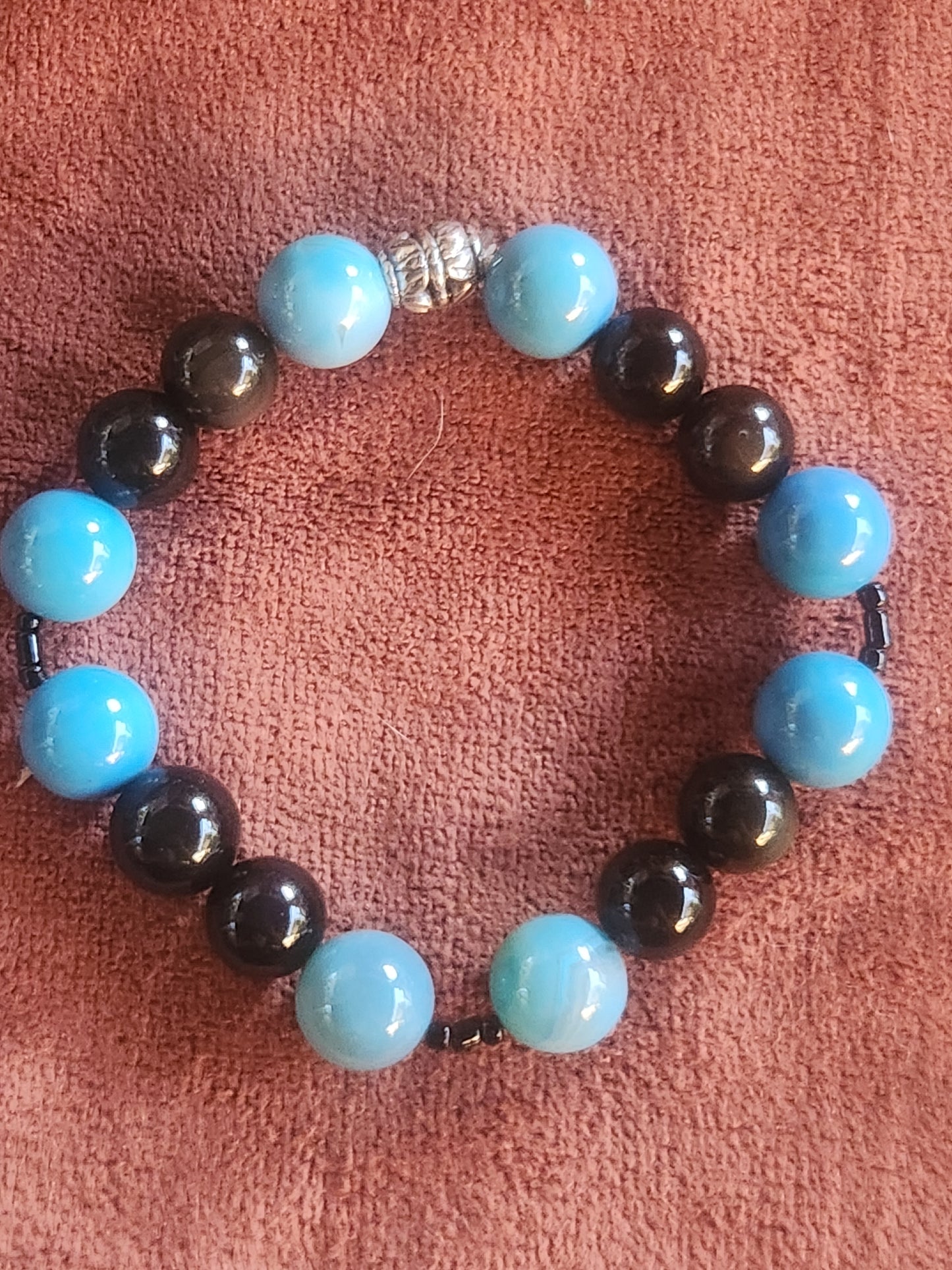 Bracelets beeds