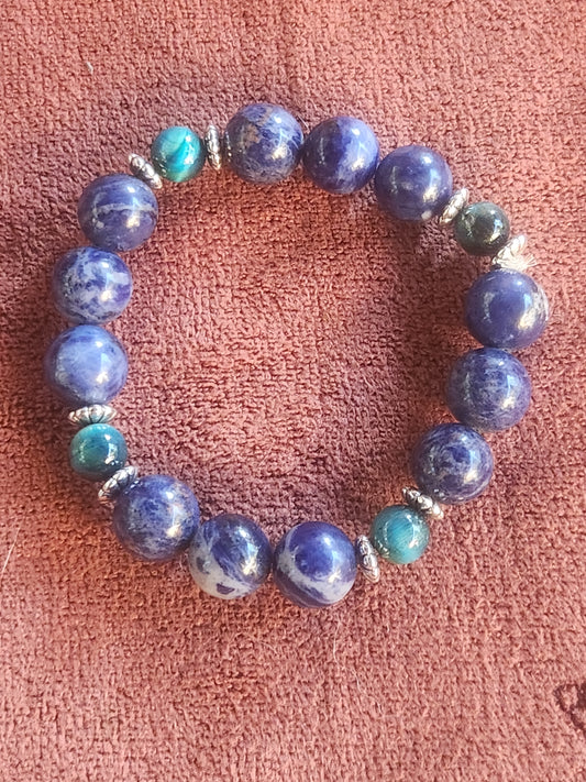 Bracelets beeds