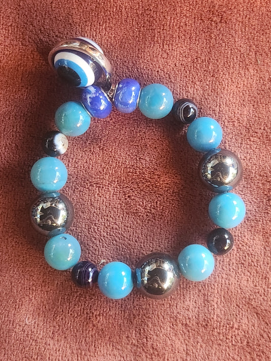 Bracelets beeds
