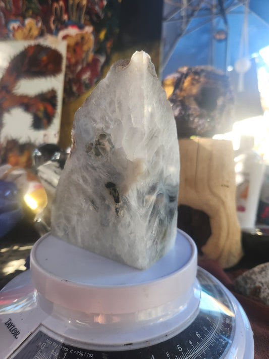 Stones free form