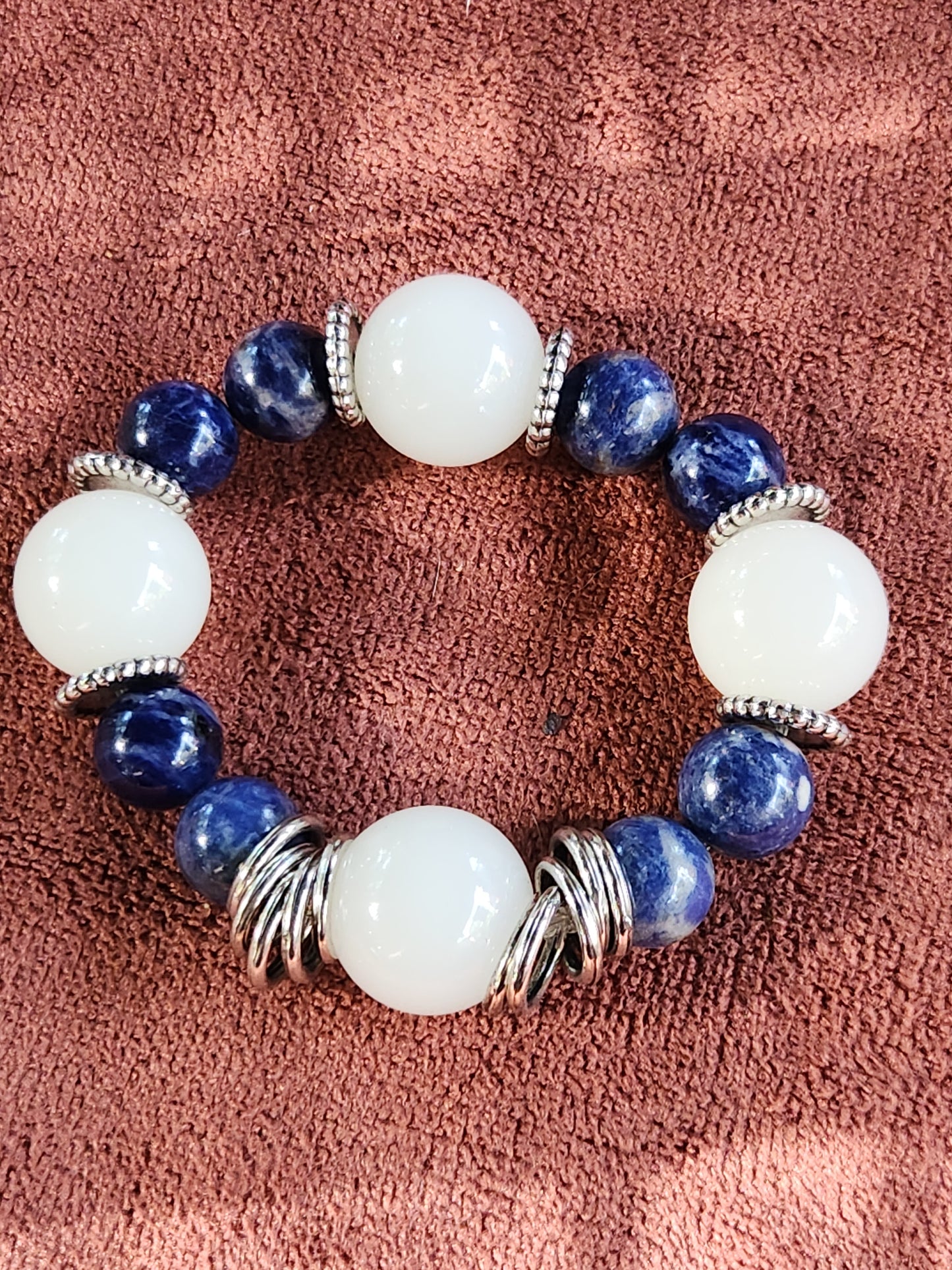Bracelets beeds