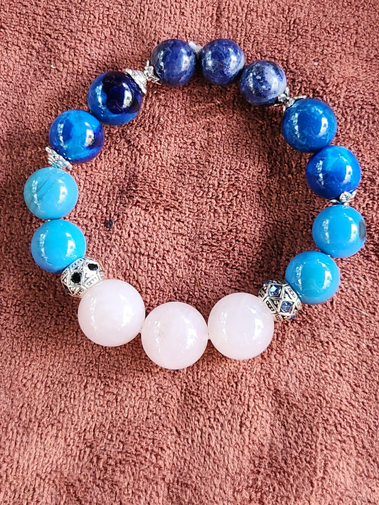 Bracelets beeds