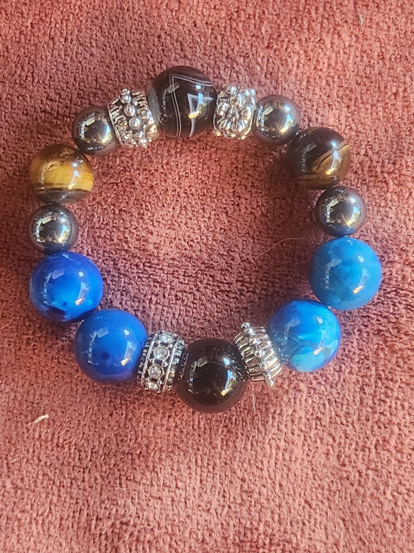 Bracelets beeds
