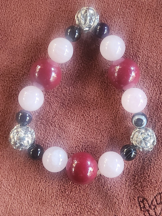 Bracelets beeds
