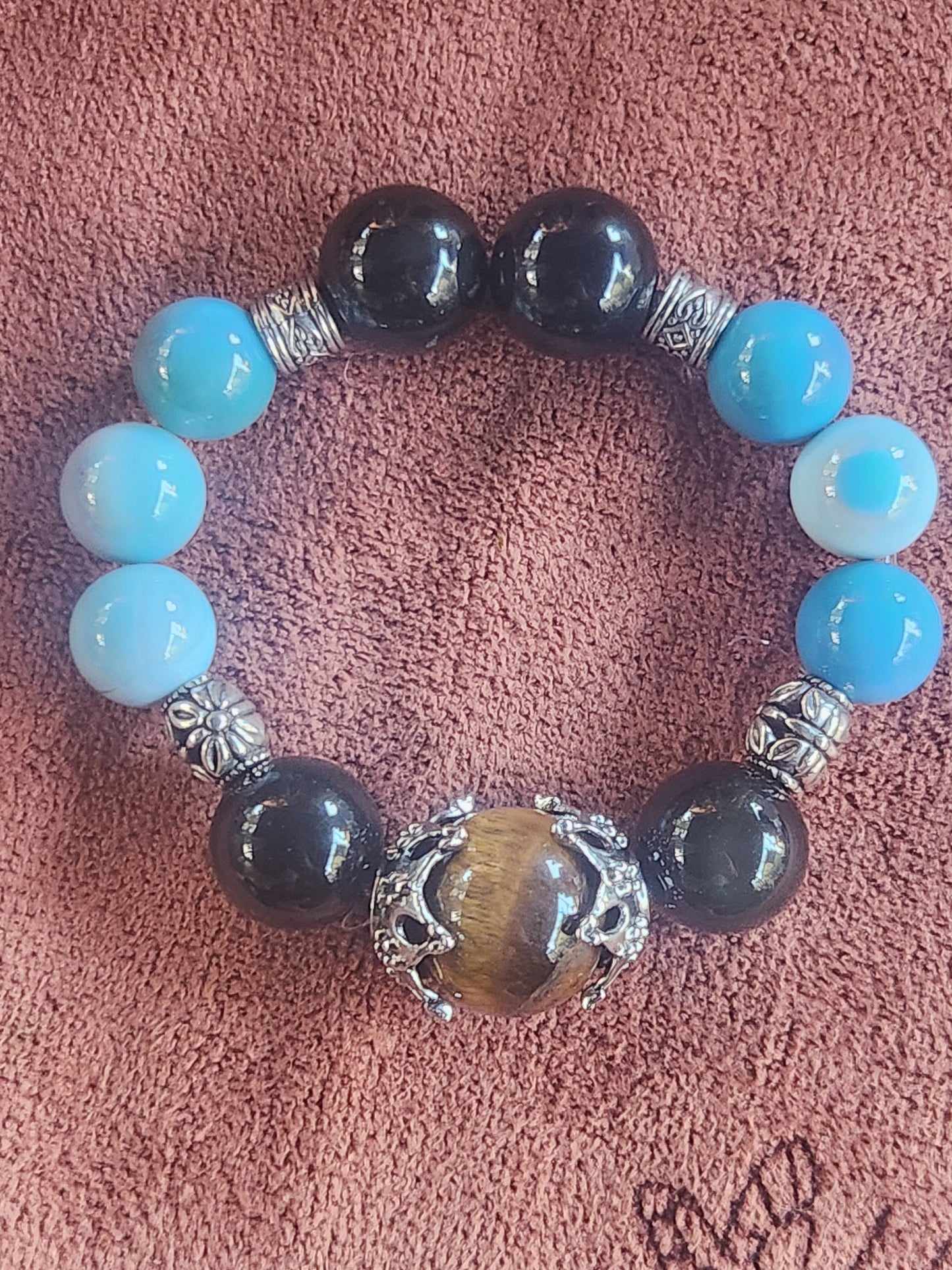 Bracelets beeds