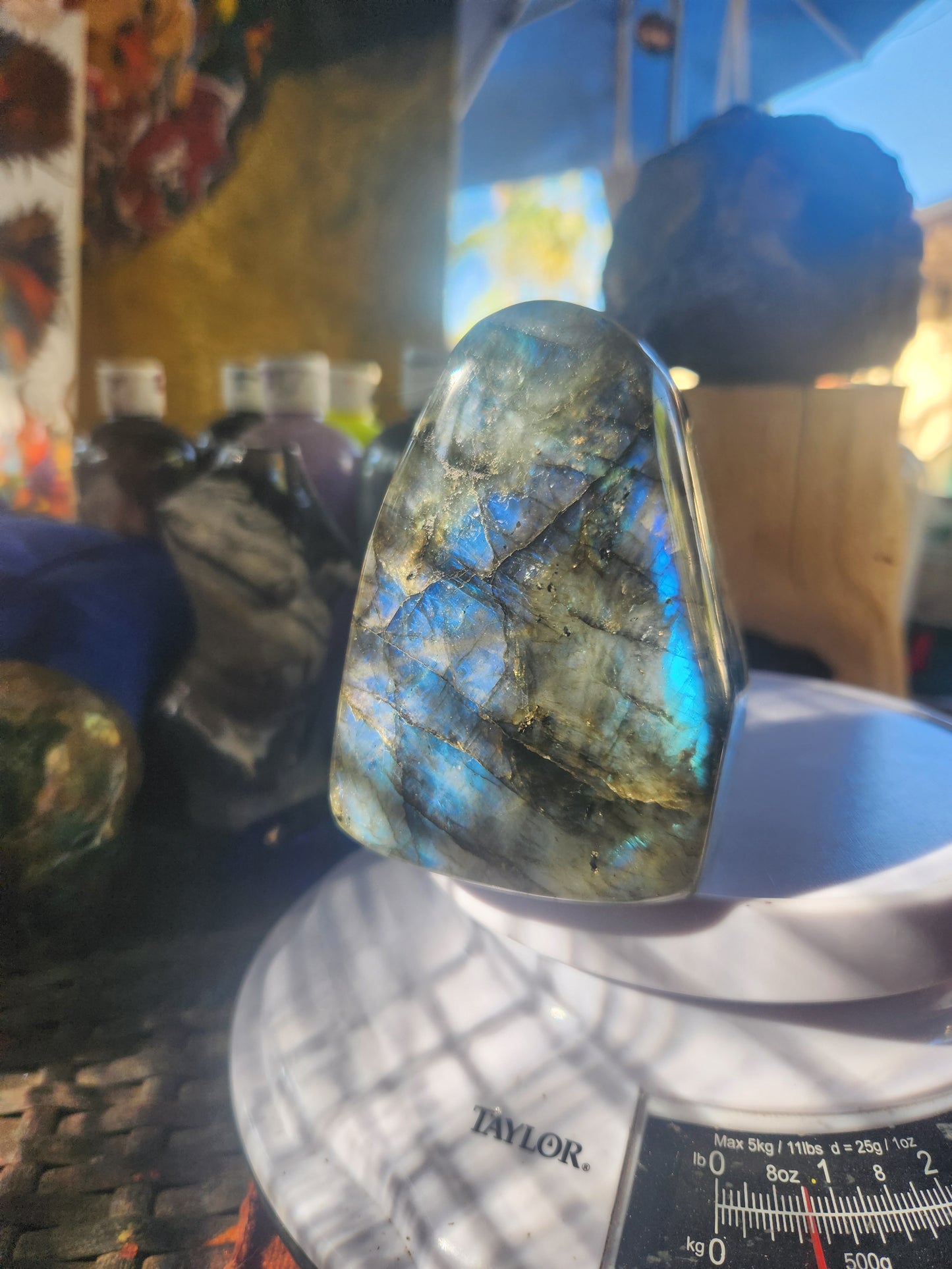 Stones free form