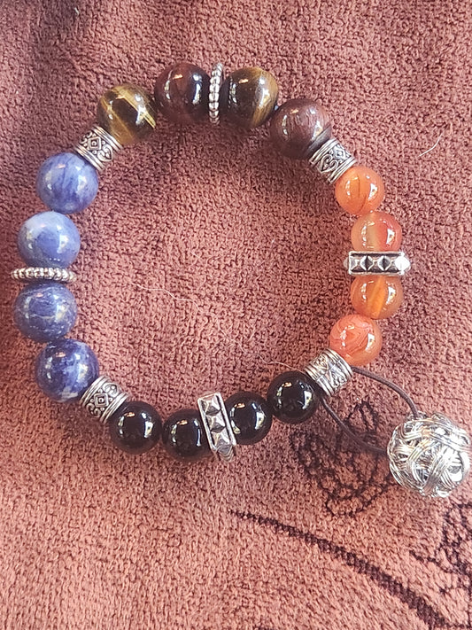Bracelets beeds