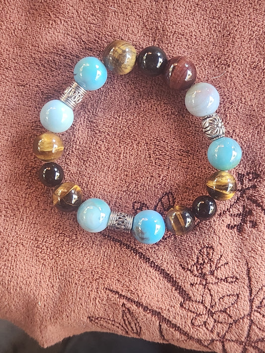 Bracelets beeds
