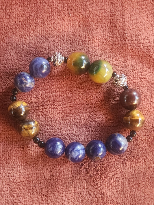 Bracelets beeds